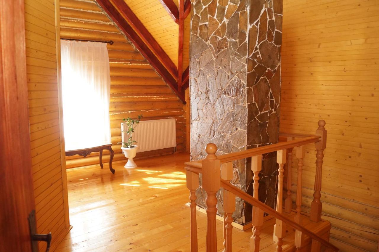 Hotel Норіс Myhove Esterno foto