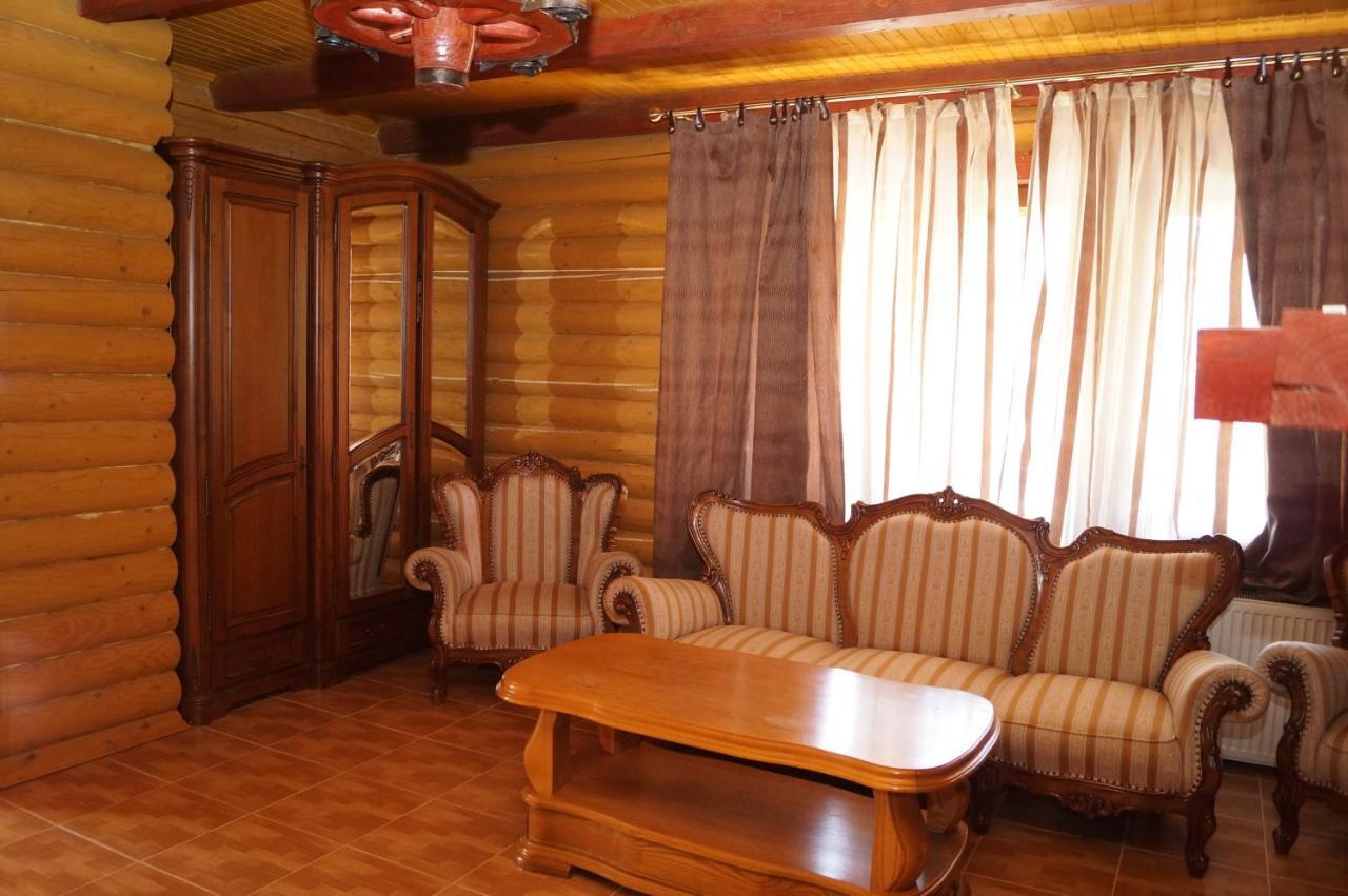 Hotel Норіс Myhove Esterno foto